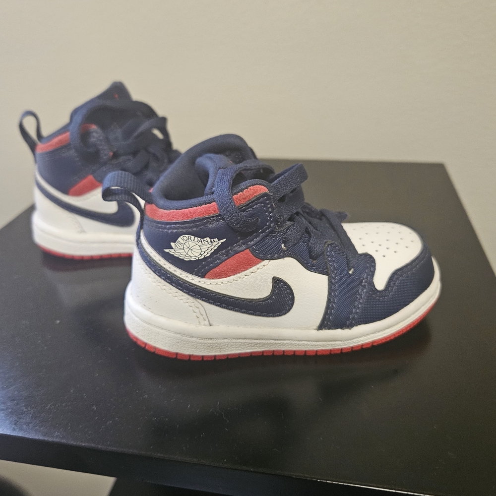 Nike Kids Navy, White, and Red Sneakers